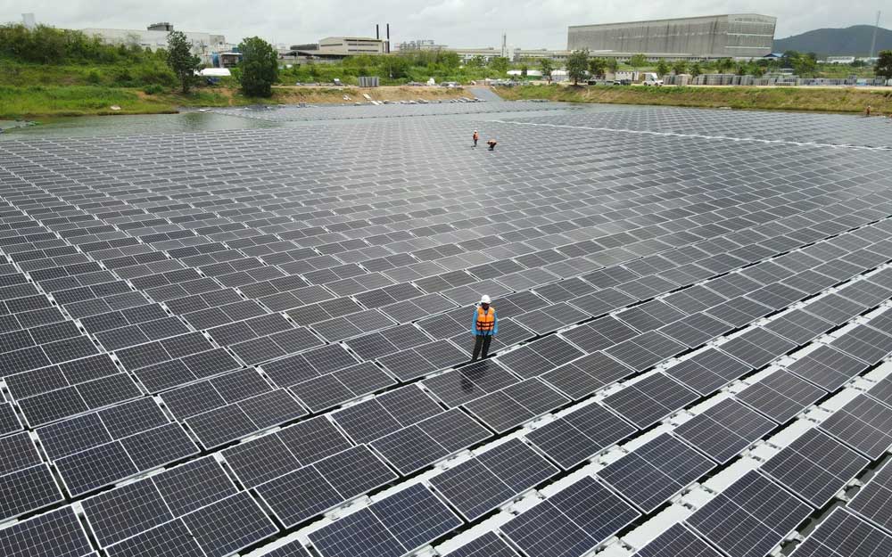 Schwimmendes Solarkraftwerk mit 6.8 MW in Malaysia
